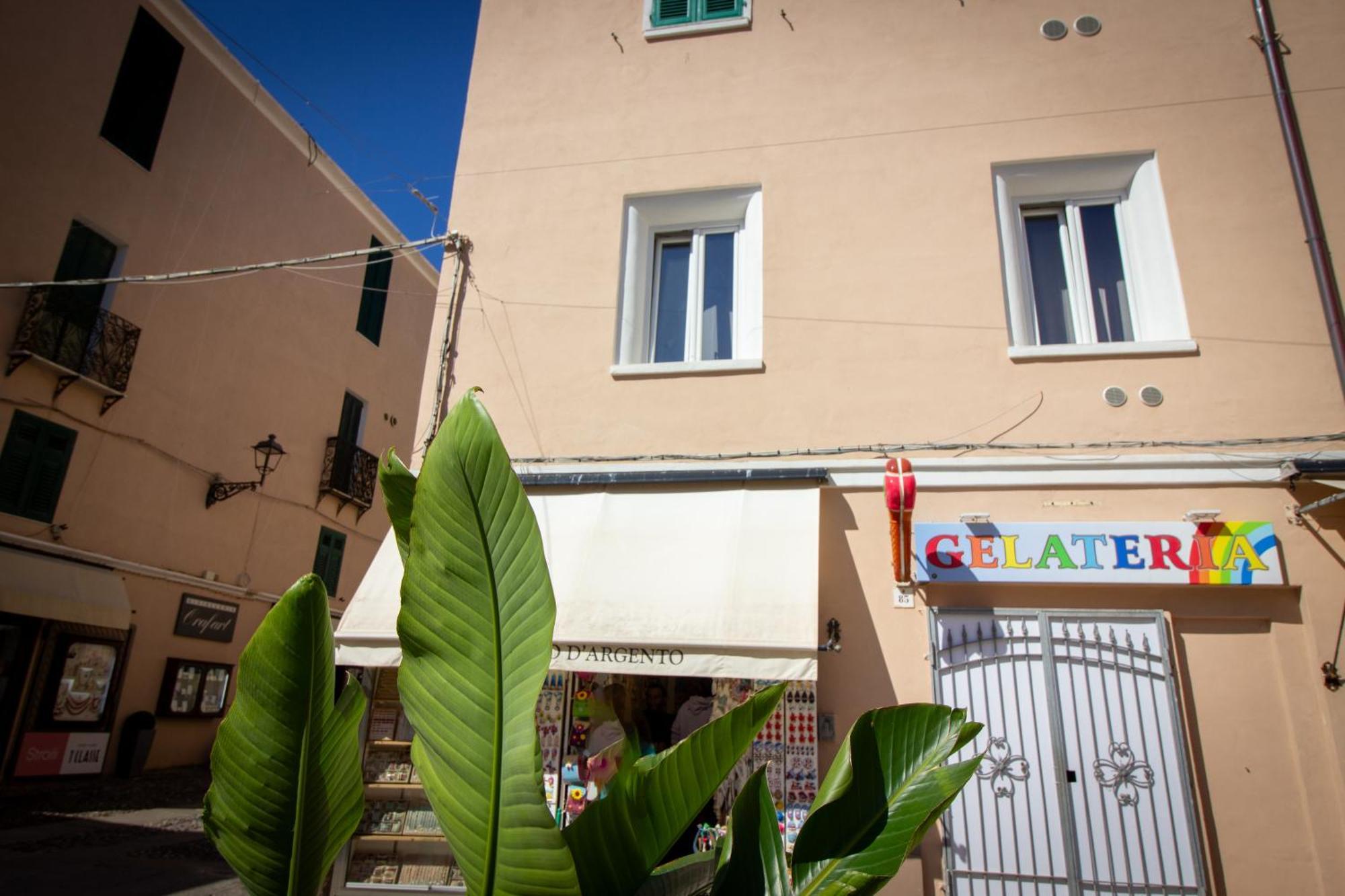 Alghero Appartamento In Centro Casa Ferret Exterior foto